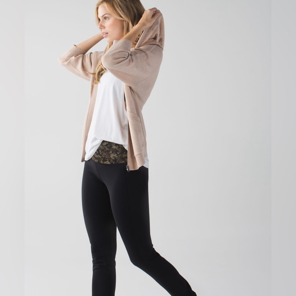 Lululemon Skinny Groove Pant II
*Full-On Luon (Roll Down) - Picture 4 of 11